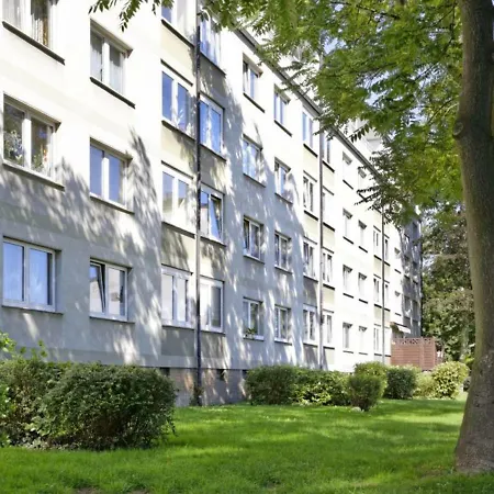 3-zimmer Wohnung, Nahe Messe Dusseldorf/essen Duisburg