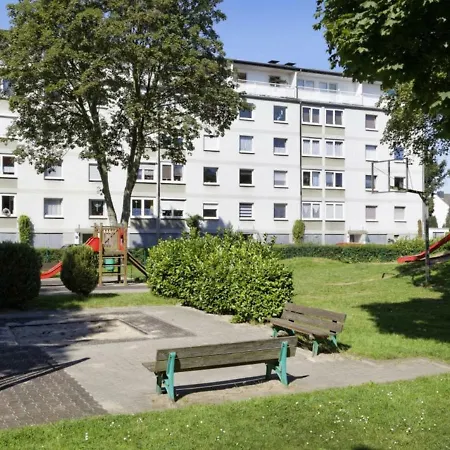 Apartment 3-zimmer Wohnung, Nahe Messe Dusseldorf/essen *