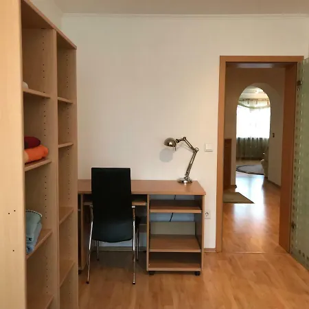 3-zimmer Wohnung, Nahe Messe Dusseldorf/essen Duisburg